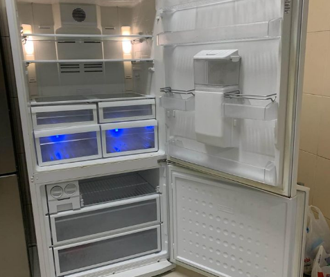 Huge refrigerator Beko For Sale