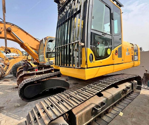 Komatsu PC 220-8 fresh 2022 imported from Germany