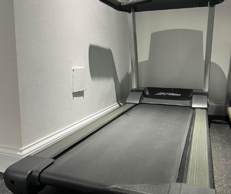 Lifefitness treadmill t3 For Sale