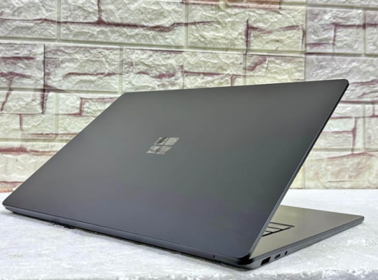 MICROSOFT SURFACE LAPTOP 4 15inch Touch 2.5k displ