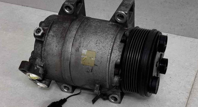 Nissan patrol y62 Original Ac Compressor For Sale