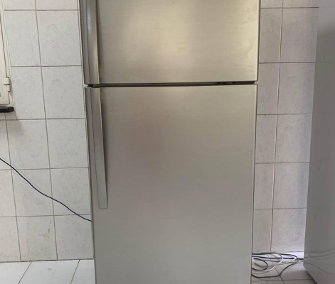 Refrigerator Daewoo 650 liters For Sale