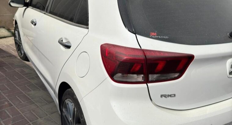 Kia Rio 1.4 Hatchback 2023 Gcc full option