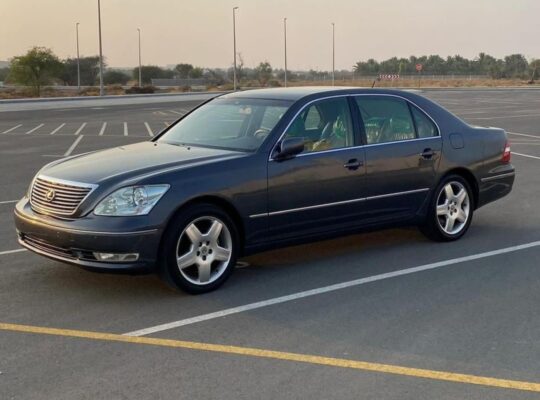 Lexus LS430 half ultra 2004 USA imported for sale