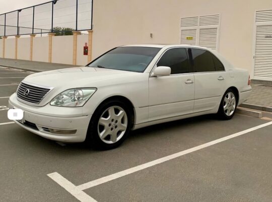 Lexus Ls430 in good condition 2004 usa imported