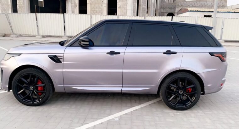 Range Rover sport 2014 in good condition