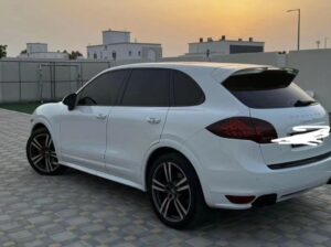 Porsche Cayenne GTS 2013 Gcc in good condition