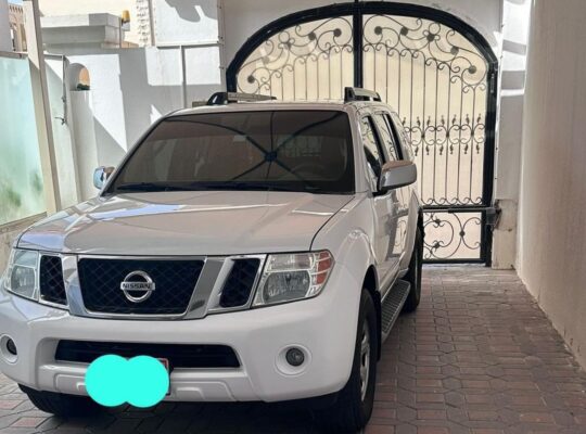 Nissan Pathfinder 2012 Gcc for sale