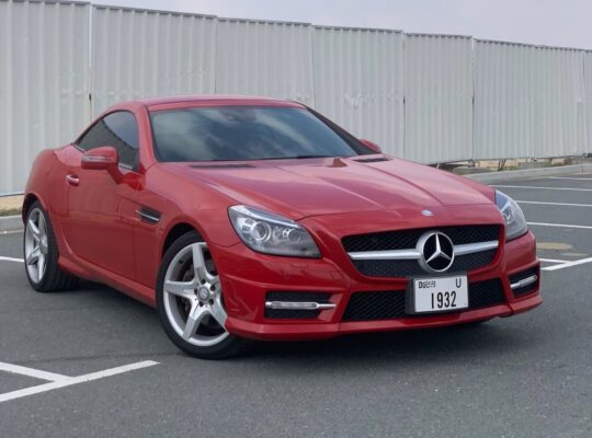 Mercedes SLK 350 full option 2012 Japan imported