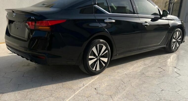 Nissan Altima SL 2020 full option USA imported