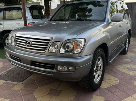 Lexus LX470 full option 2005 USA imported