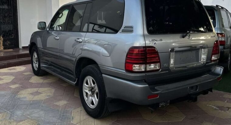 Lexus LX470 full option 2005 USA imported
