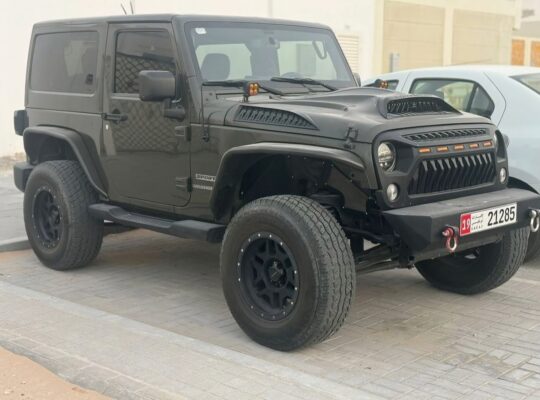 Jeep wrangler sport coupe 2015 Gcc for sale