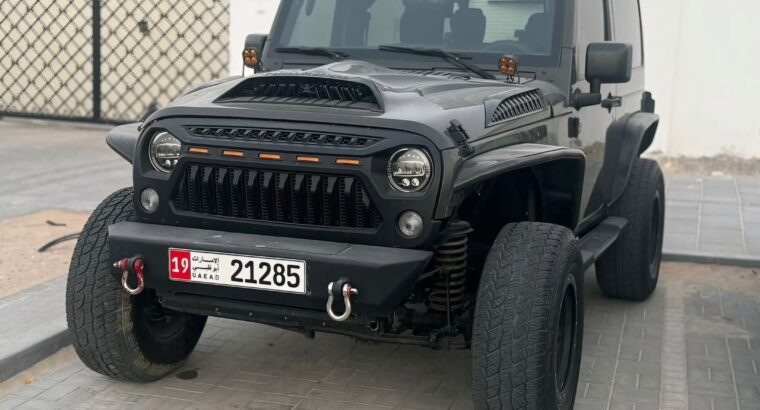 Jeep wrangler sport coupe 2015 Gcc for sale