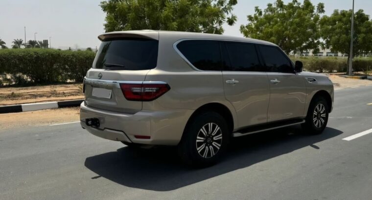 Nissan patrol base option 2022 Gcc for sale