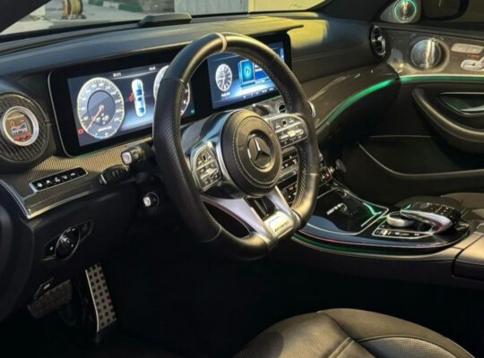 Mercedes E63s fully loaded 2018 Japan imported