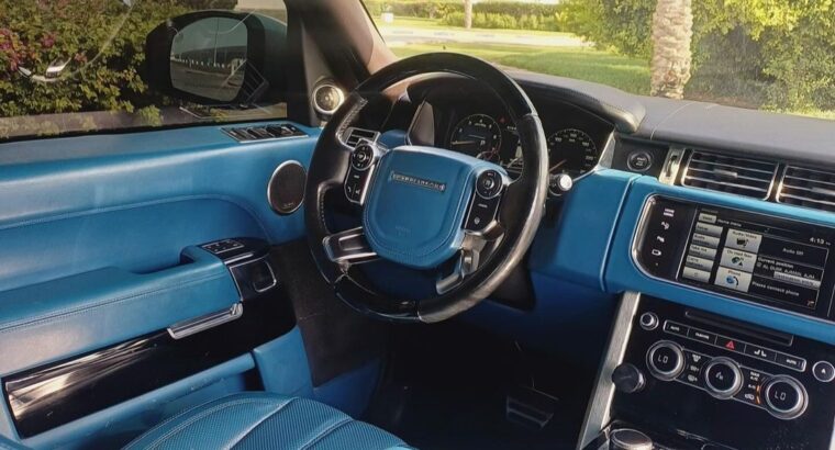 Range Rover vouge SE 2014 Gcc full option