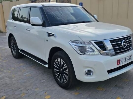 Nissan patrol LE 2019 Gcc full option for sale