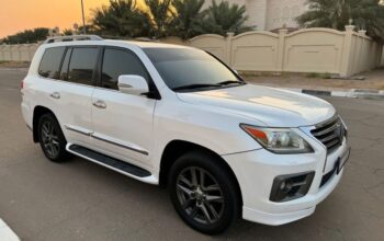 Lexus LX570 full option 2014 Gcc for sale