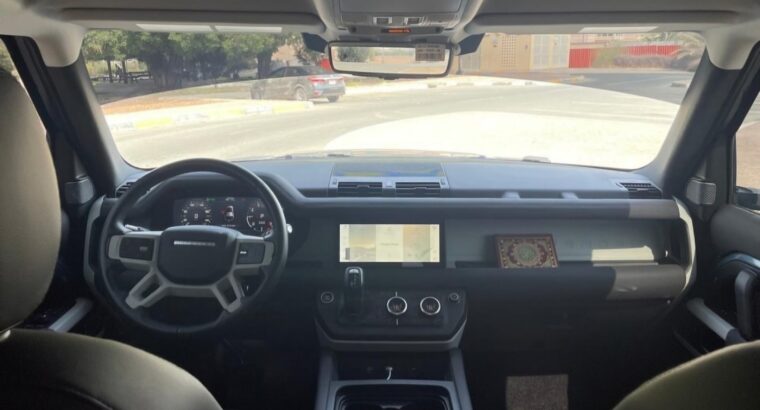Land rover defender SE 2021 USA imported