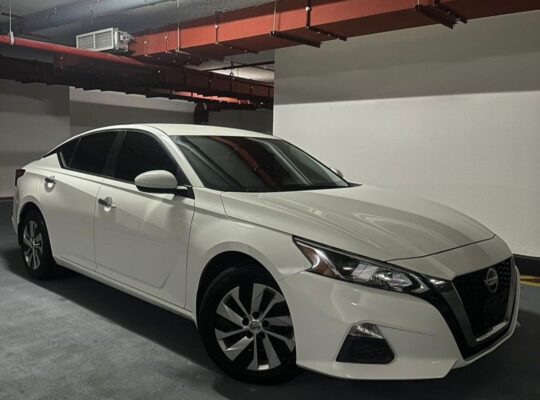 Nissan Altima S 2020 base option USA imported