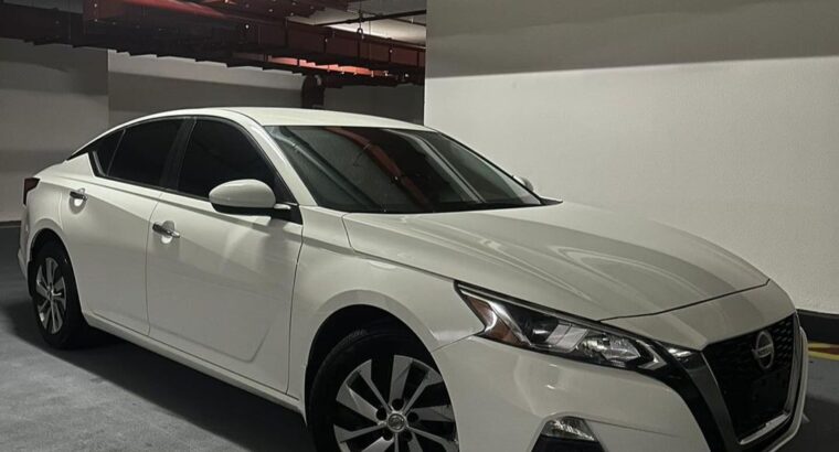 Nissan Altima S 2020 base option USA imported