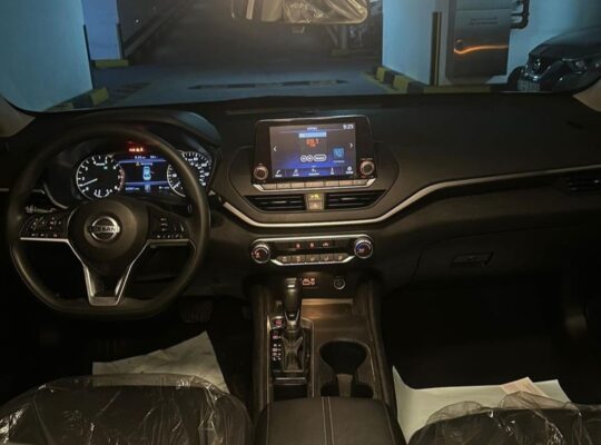 Nissan Altima S 2020 base option USA imported