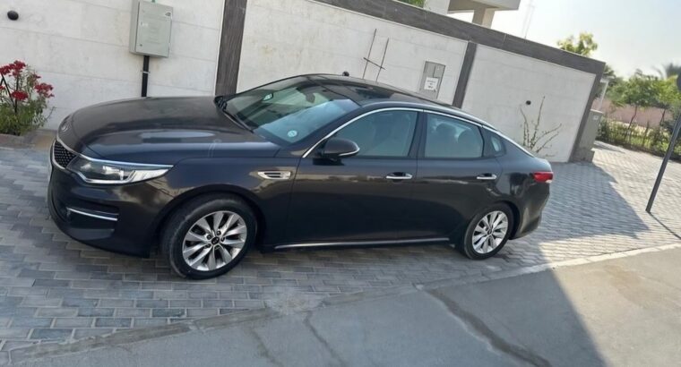 Kia optima mid option 2017 Gcc for sale