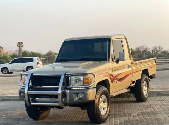 Toyota Land cruiser Pick up 2014 for sale