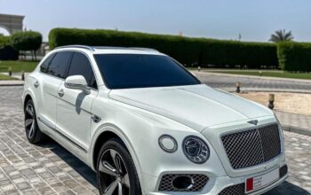 Bentley Bentayga 2019 Gcc full option