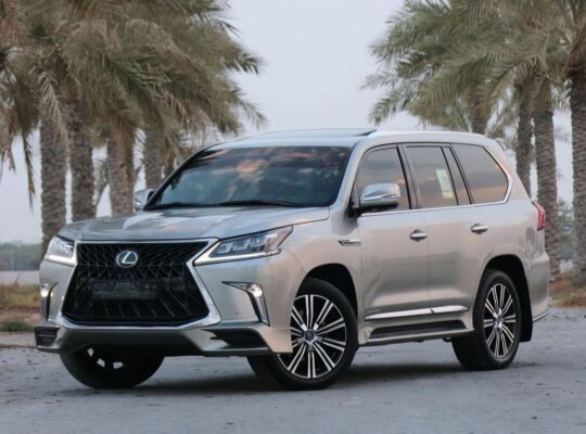 Lexus LX570 full option 2020 Gcc for sale