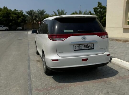 Toyota Previa 2020 Gcc in good condition