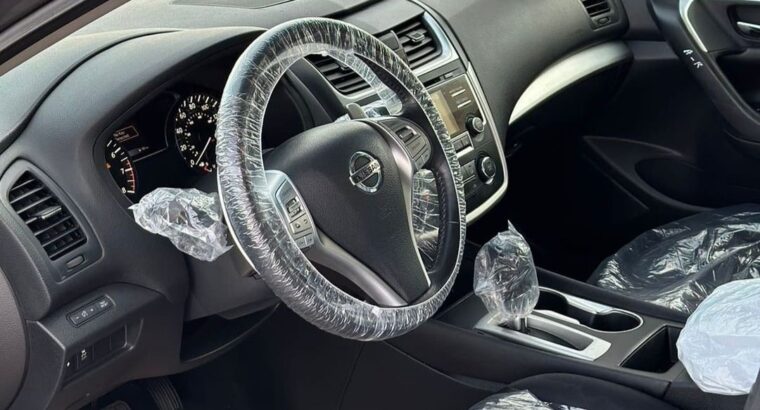 Nissan Altima SR full option 2018 USA imported