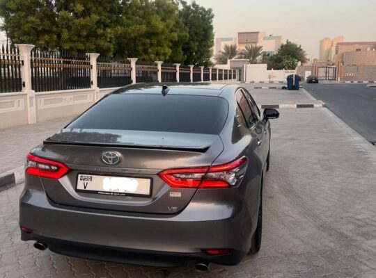 Toyota Camry 2024 Gcc fully loaded 40th for sale