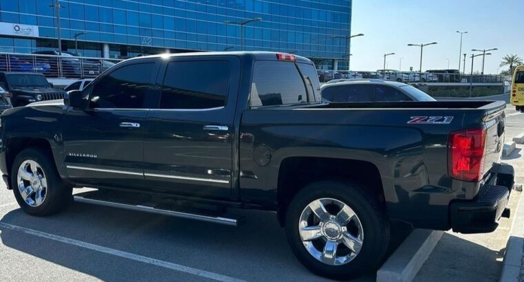 Chevrolet Silverado z71 Gcc 2017 for sale