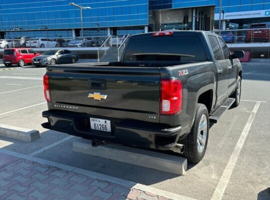 Chevrolet Silverado z71 Gcc 2017 for sale