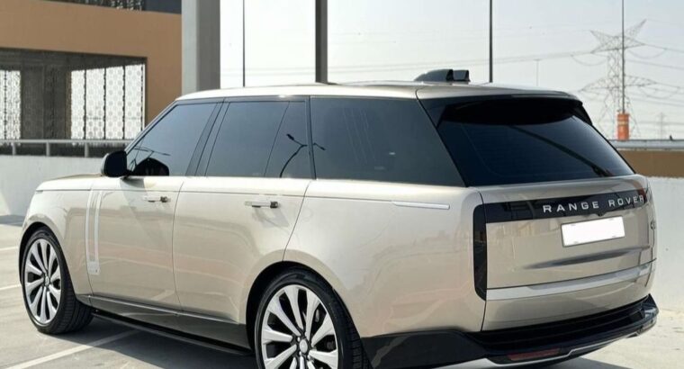 Range Rover vouge HSE 2023 in perfect condition