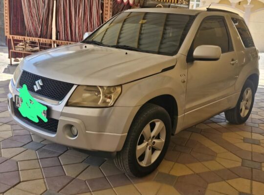 Suzuki Vitara coupe 2009 Gcc for sale