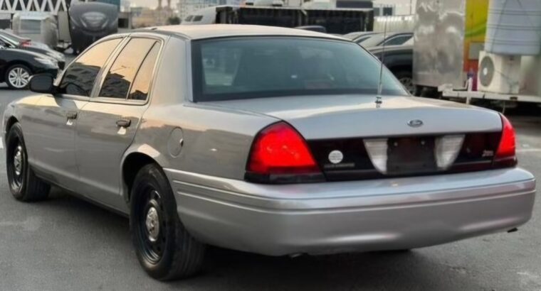 Ford crown Victoria 2011 USA imported police