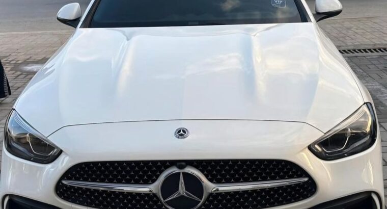 Mercedes C200 full option 2022 Gcc for sale
