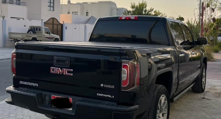 Gmc sierra Denali 2018 Gcc for sale