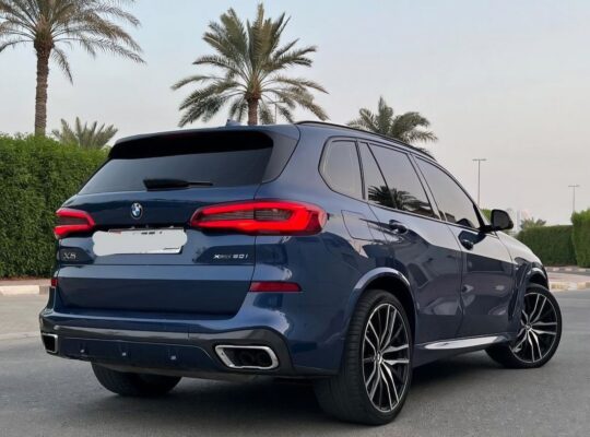 BMW X5 M50i xdrive 2019 Gcc for sale