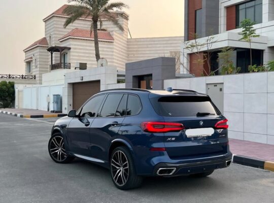 BMW X5 M50i xdrive 2019 Gcc for sale