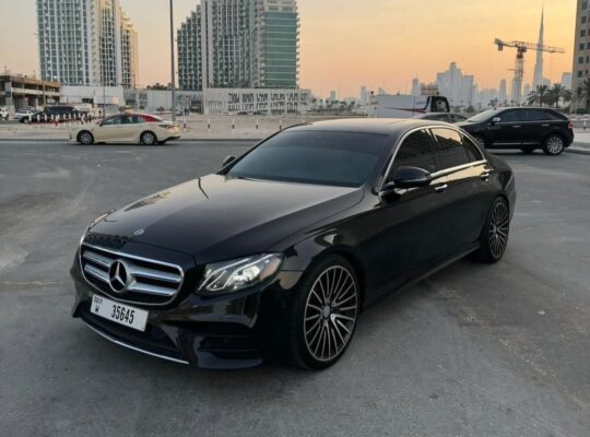 Mercedes E300 full option 2017 USA imported