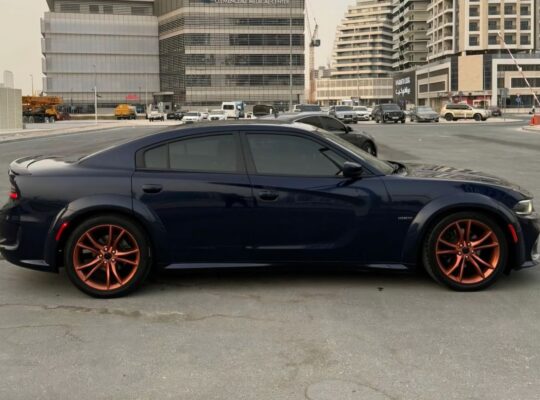 Dodge charger R/T 5.7 Gcc 2015 for sale