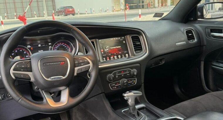 Dodge charger R/T 5.7 Gcc 2015 for sale