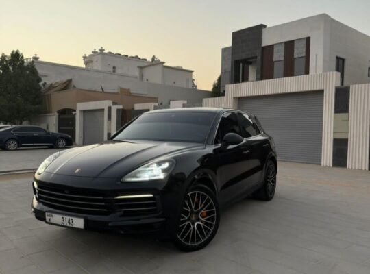 Porsche Cayenne S 2018 Gcc for sale