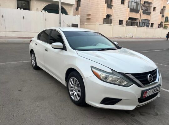 Nissan Altima S 2018 Gcc in good condition