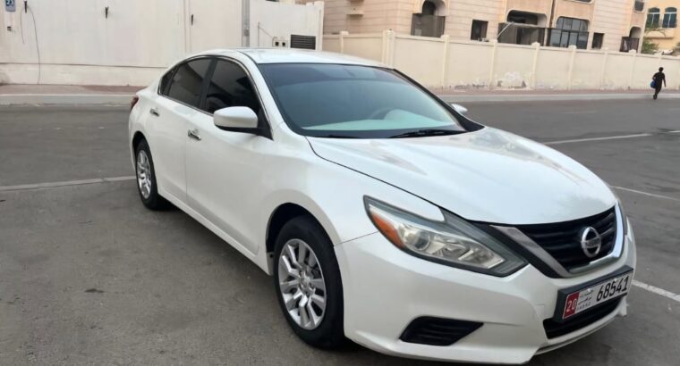 Nissan Altima S 2018 Gcc in good condition