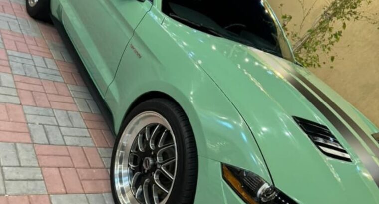 Ford Mustang 5.0 full option 2028 USA imported